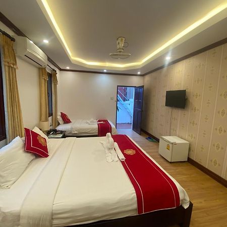 Golden Lotus Boutique Hotel لوانغ برابانغ المظهر الخارجي الصورة
