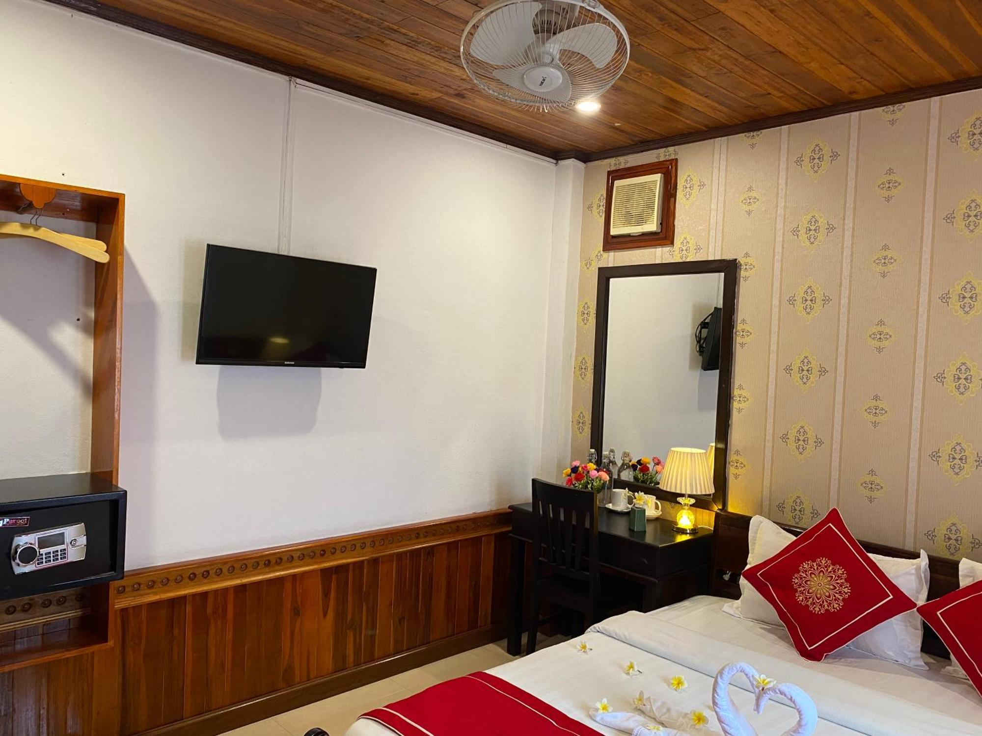Golden Lotus Boutique Hotel لوانغ برابانغ المظهر الخارجي الصورة