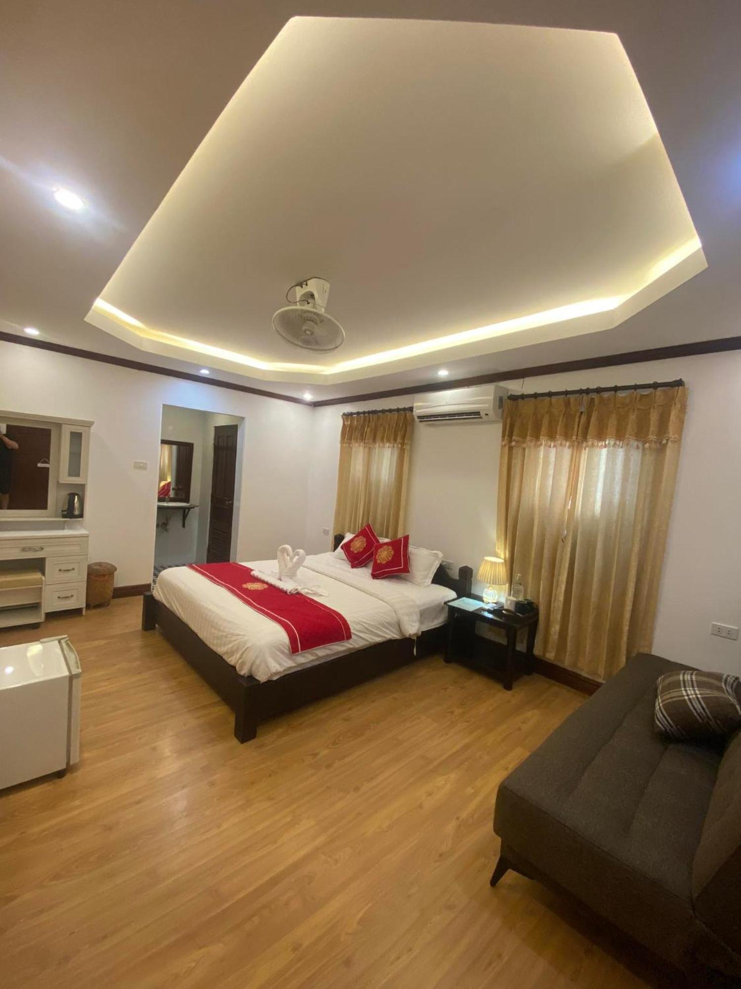 Golden Lotus Boutique Hotel لوانغ برابانغ المظهر الخارجي الصورة