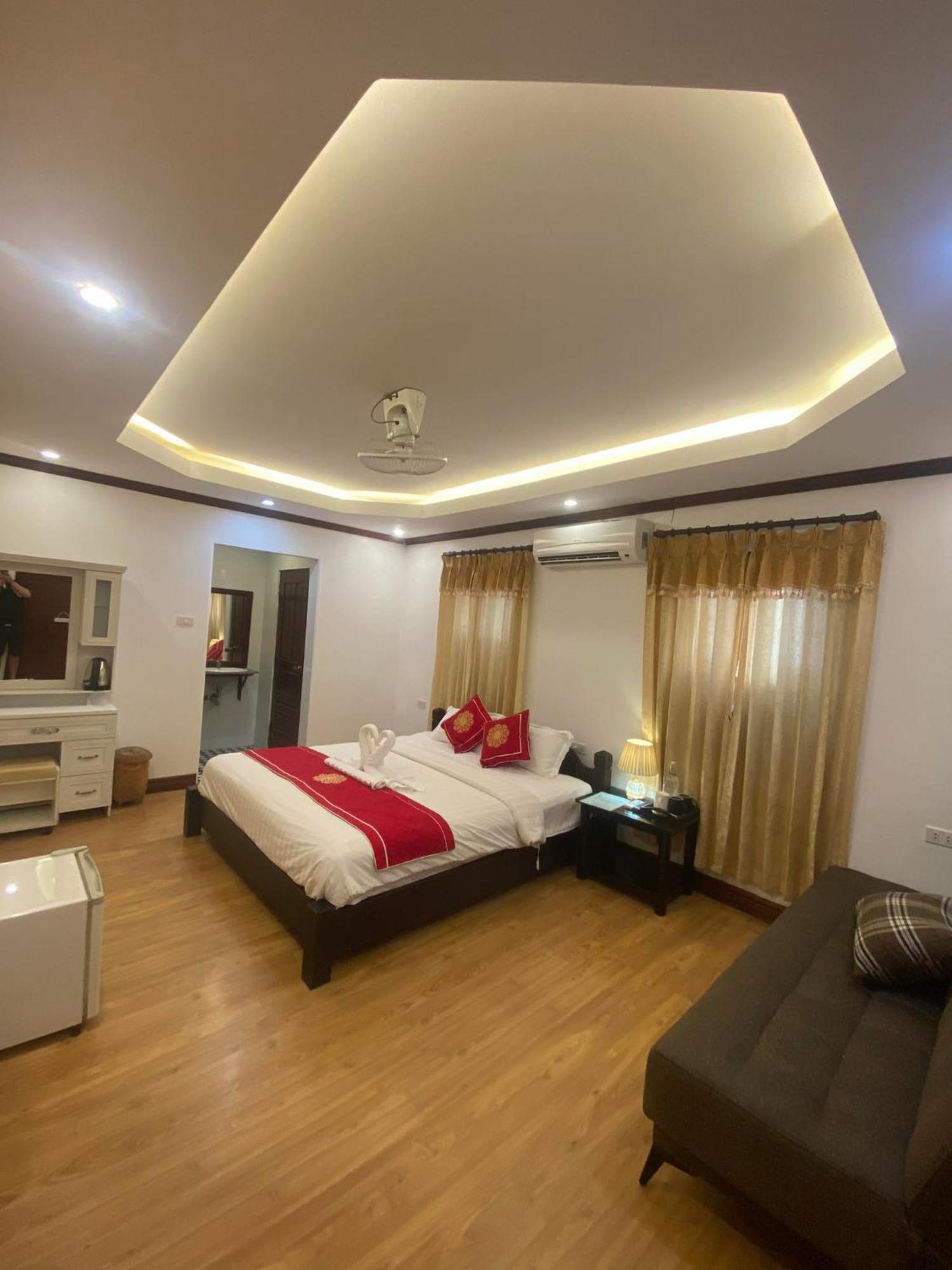 Golden Lotus Boutique Hotel لوانغ برابانغ المظهر الخارجي الصورة