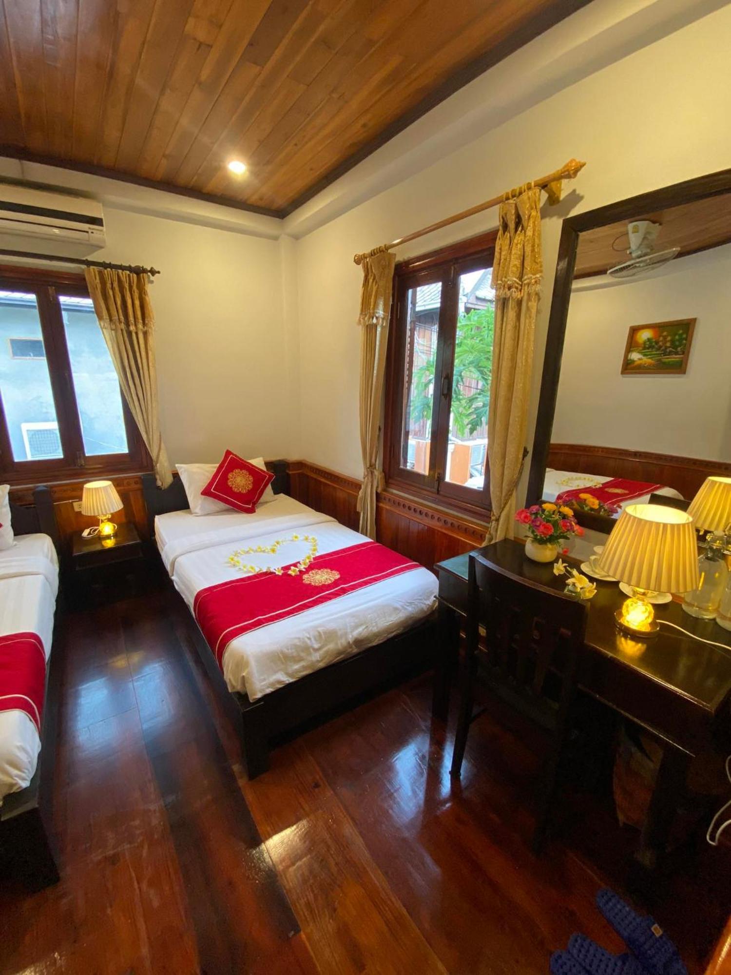 Golden Lotus Boutique Hotel لوانغ برابانغ المظهر الخارجي الصورة